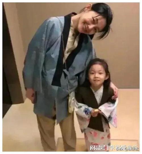 娱乐圈吃瓜在哪看,吃瓜达人必看，热门八卦一网打尽！
