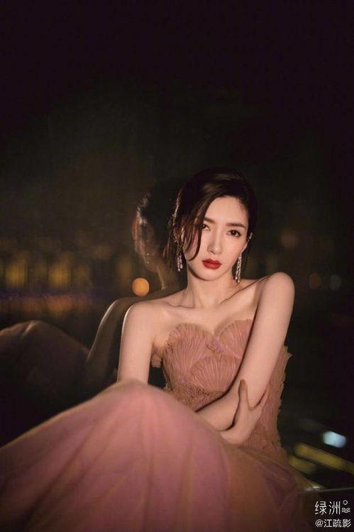 吃瓜娱乐江疏影,吃瓜娱乐中的时尚女神