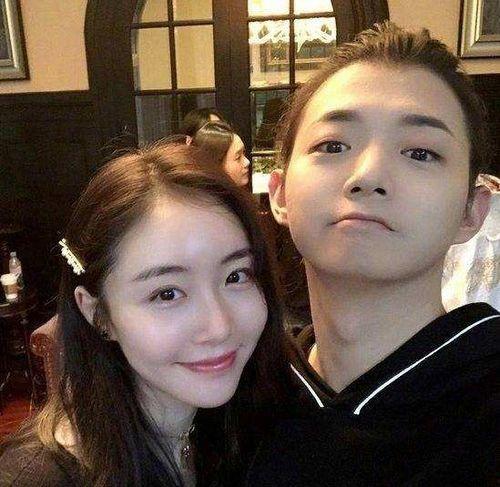 娱乐圈吃瓜照片模板大全,吃瓜照片模板大全，带你领略明星幕后生活